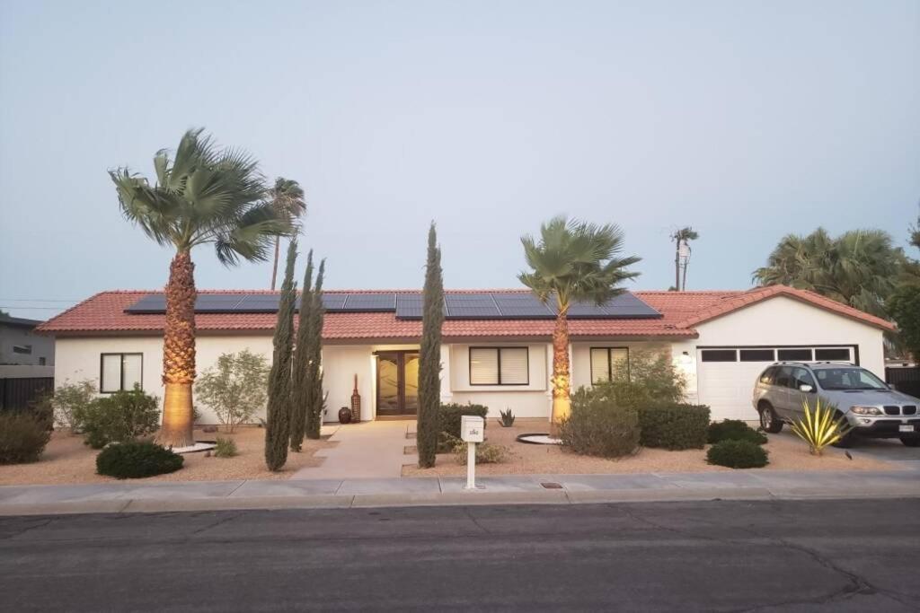 Beautiful Palm Springs Home Large Private Yard מראה חיצוני תמונה
