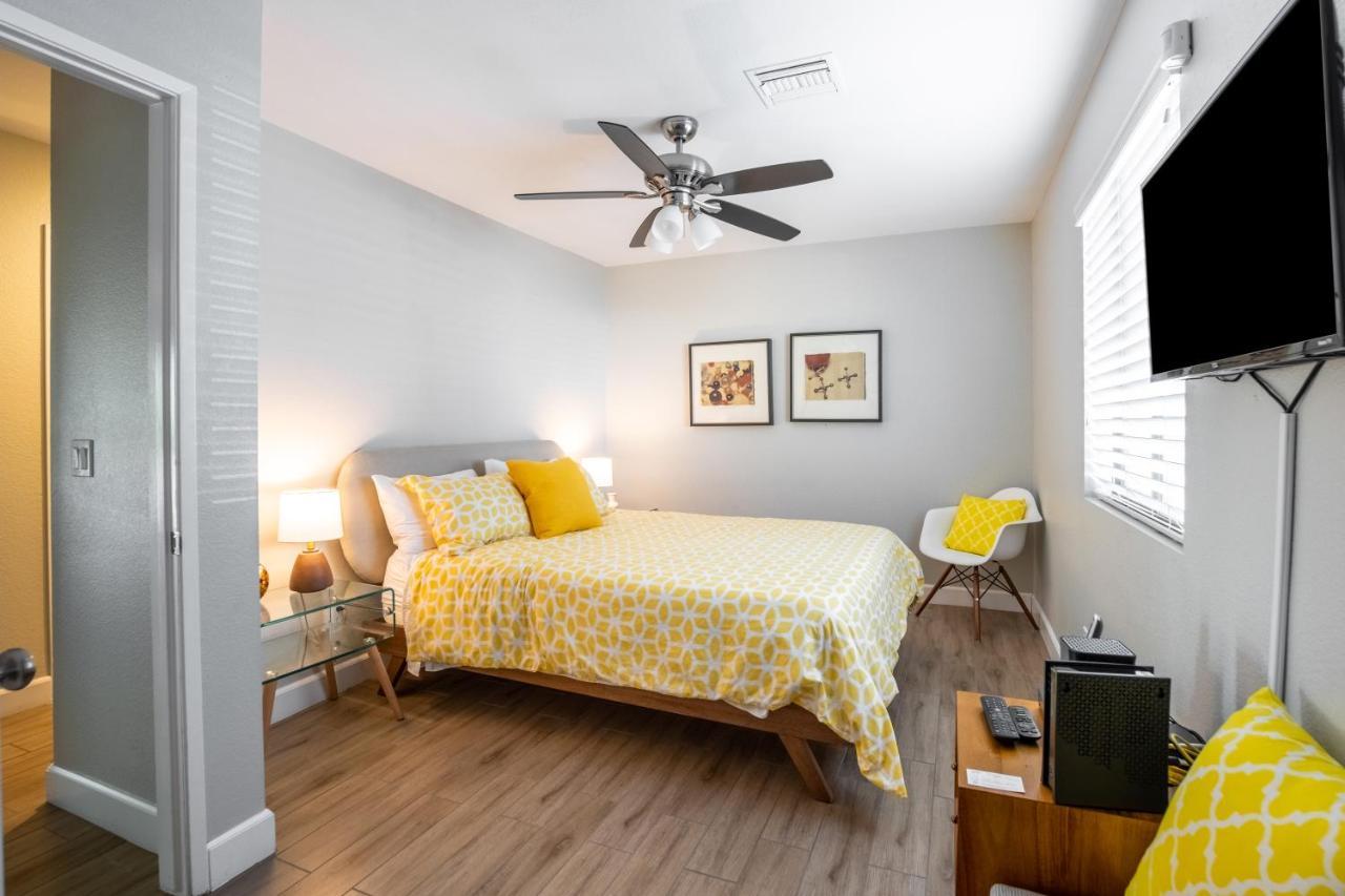 Beautiful Palm Springs Home Large Private Yard מראה חיצוני תמונה